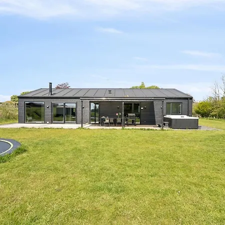 Holiday home Jul - 300m From The Sea In Se Jutland By Interhome Haderslev