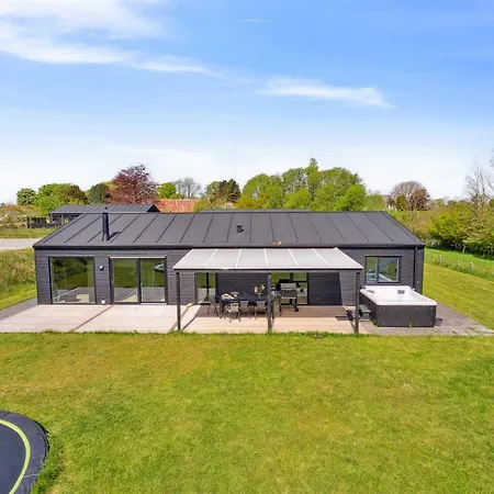 Holiday home Jul - 300m From The Sea In Se Jutland By Interhome